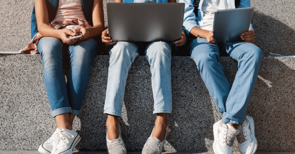 Social media ban under 16s report - Pureprofile
