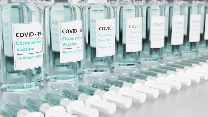 Australians support mandatory COVID-19 vaccine