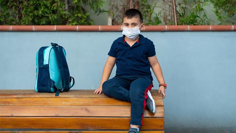 child is anxious as they return to school